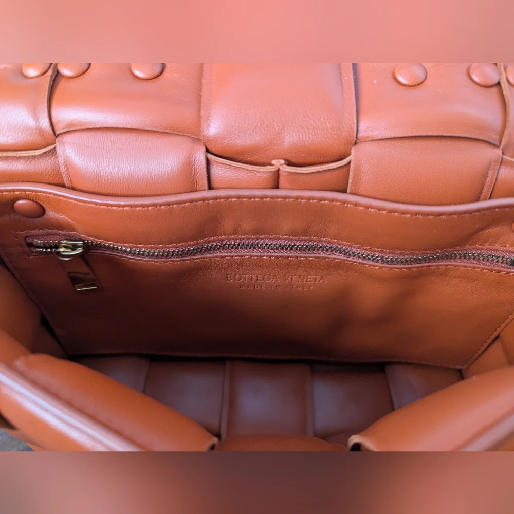 Authenic Bottega Veneta Chain Cassette Bag - Picture 9 of 12